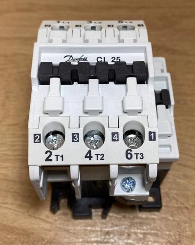 1PCS FIT FOR 037H405114    CI25 24V Contactor