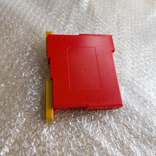 1PC Safety Relay G9SE401  G9SE-401
