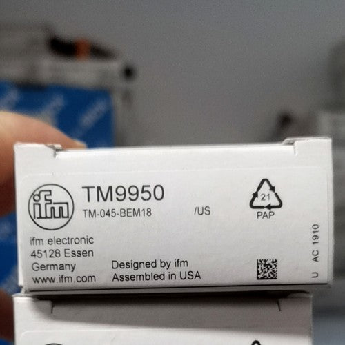 For IFM TM9950  temperature sensor Free Shipping