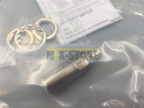 1pc  Omron   E2A-M18KS08-M1-B1 Proximity sensor 12-24VDC