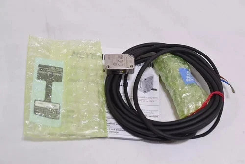 1PC  Laser sensors LRX100    LR-X100