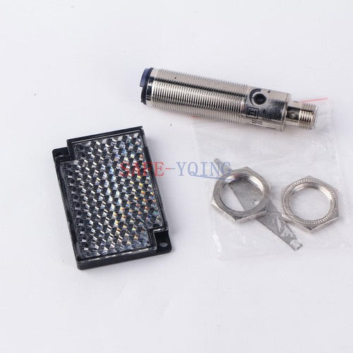 One Pepperl + Fuchs OBS4000-18GM60-E5-V1 Proximity Sensors