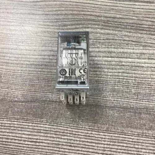 10PCS/box   RXM4LB2BD 24VDC 3A / 250 VAC  Relay