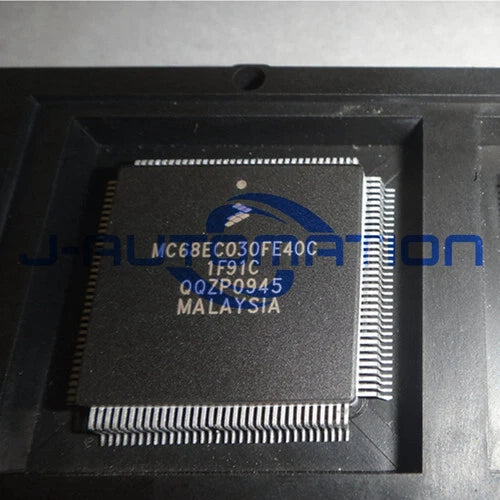 1PCS   FREESCAL 0720+ QFP-132 MC68EC030FE40C