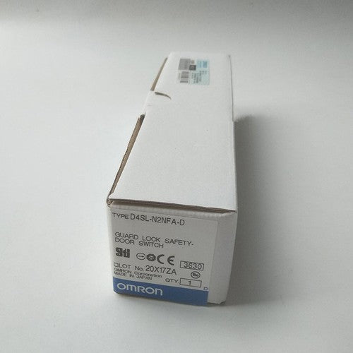 1PCS OMRON  safety door switch D4SL-N2NFA-D FAST SHIP