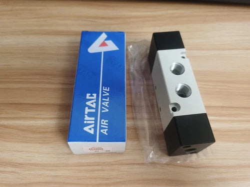 1PCS    Valve  4A32008 4A320-08