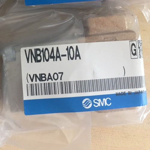 ONE  SMC VNB104A-10A pneumatic two-way solenoid valve Free shipping