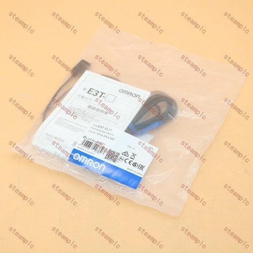 OMRON  Photoelectric Sensor E3T-FL11 E3T-FL11 2M spot stock