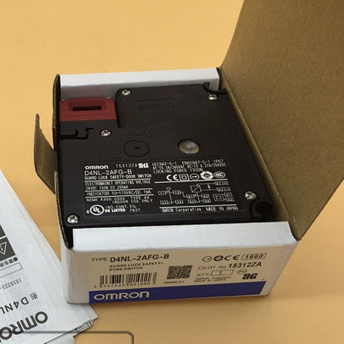 OMRON  D4NL-2AFG-B Guard Lock Safety Door Switch FREE SHIPPING