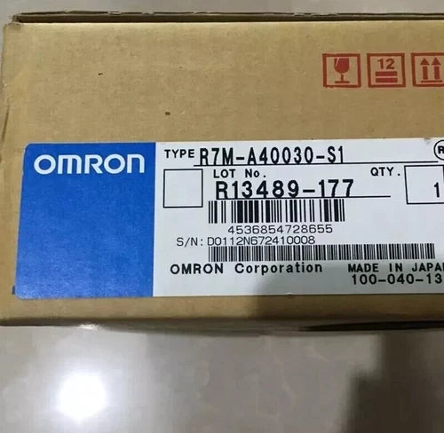 R7M-A40030-S1 1PCS  Omron servo motor R7M-A40030-S1 Fast Ship