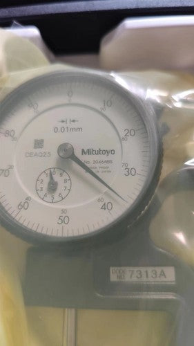 1 PCS   Mitutoyo 7313A Dial Thickness Gage 0-10mm