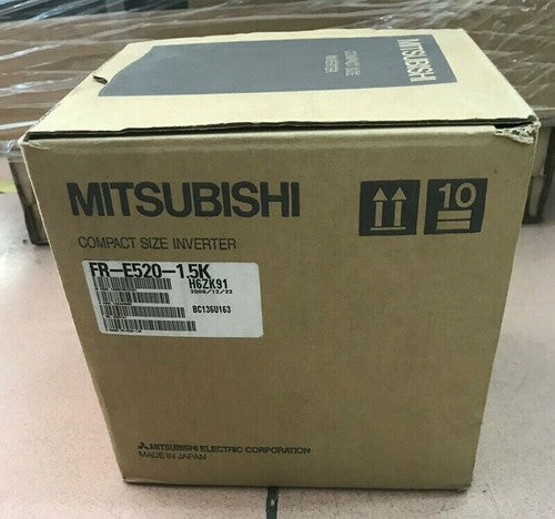 1PC  Mitsubishi Frequency converter FR-E520-1.5K One Year Warranty