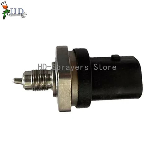 1PCS For Range Rover Evoquew   XF 0261545063 C2Z21970  Fuel Pressure Sensor