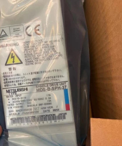 One  Mitsubishi MDS-B-SPH-37 Servo Drive Sealed