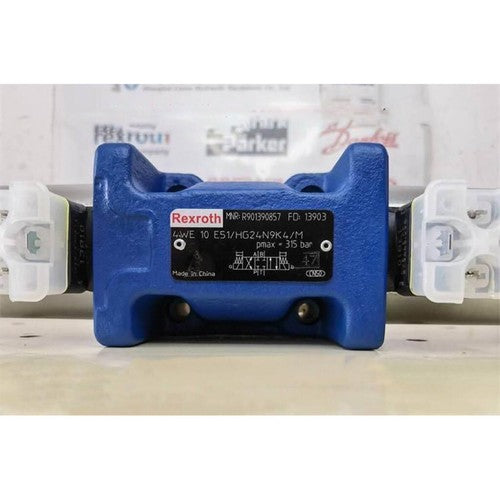 1pcs  4WE10E50/HG24N9K4/M REXROTH VALVE R901390857 Fast Delivery