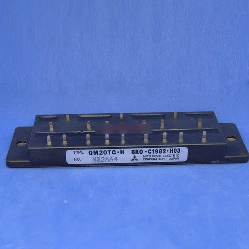 1PCS  MITSUBISHI Power Module Supply QM20TC-H FREE SHIP