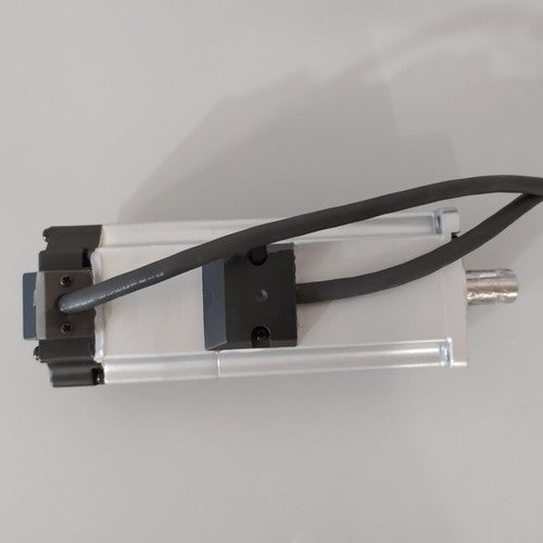 For Panasonic MHMD042P1V 400W  AC Servo Motor Free Shipping