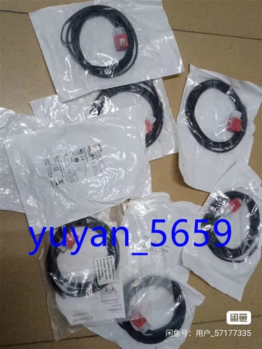 1PCS For  IS 122PP/2NO-5E0 sensor   Proximity Switch