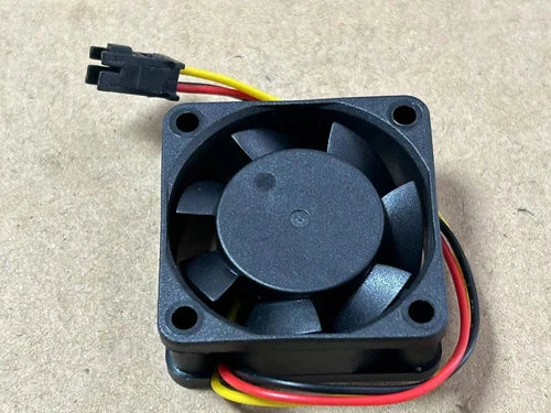 1PC For  3-wire cooling fan  inverter G7/F7 A D43M24-01A 24V 50mA