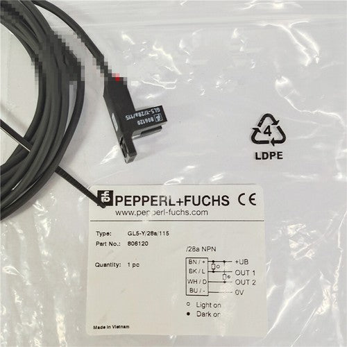 1pc P+F GL5-Y/28a/115 806120 Slot Photoelectric Switch