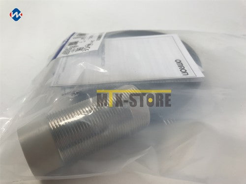 1PC   OMRON Proximity Switch Sensor E2EM-X30MX1