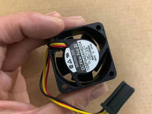 1PC Drive Fan DC Fine Ace 20 109P0424H6D04 24V 0.07A