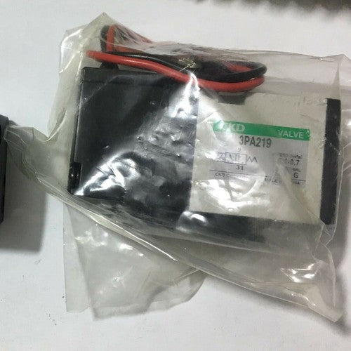 One For CKD  3PA219 solenoid valve Free Shipping
