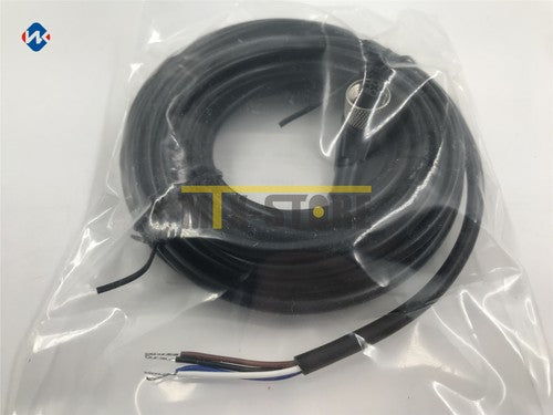 1pc  For P+F V1-W-5M-PUR