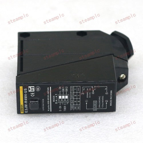 1pcs OMRON  E3JM-R4M4-US Photoelectric Switch In Box FREE SHIP