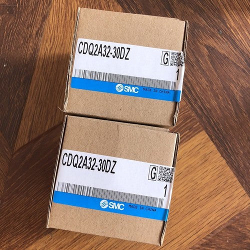 one  SMC Standard thin cylinder CDQ2A32-30DZ Free shipping