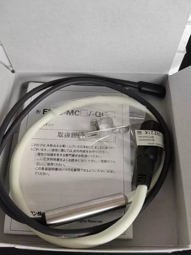 1pcs   Proximity Switch  E2EC-QC2D1-M1GJ-T