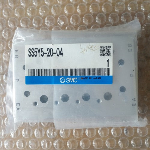 one  SMC SS5Y5-20-04 Confluence plate Free shipping