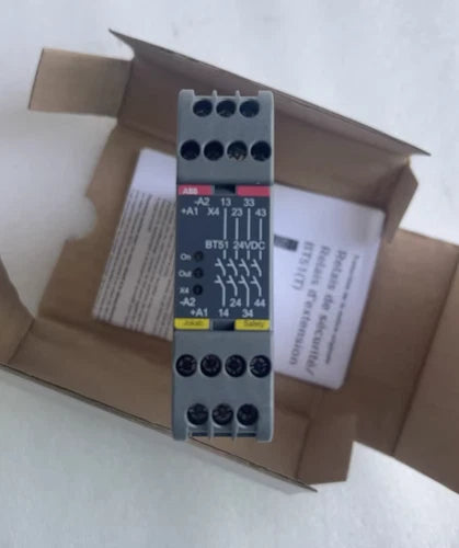 1pc  safety relay module 2TLA010033R2000   BT51 24VDC