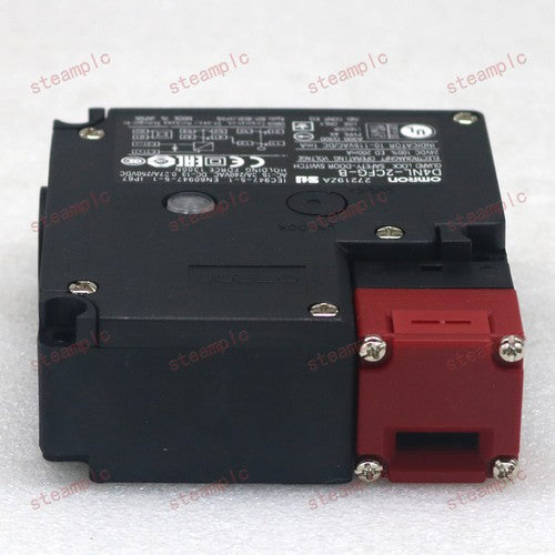 D4NL-2CFG-B OMRON  Guard Lock Safety Door Switch Fast Shipping