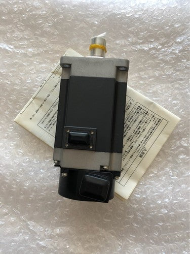 Mitsubishi HF-KN43J-S100 Servo Motor IN BOX Free Shipping