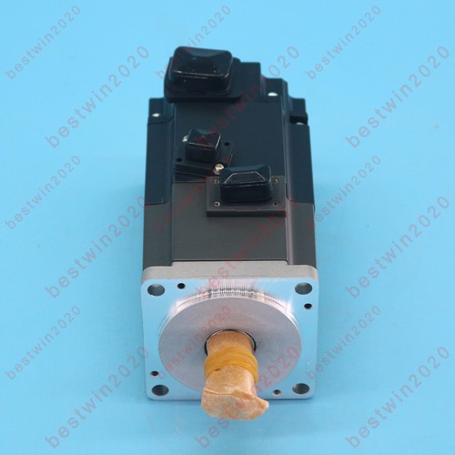 1PC  Mitsubishi HF-KE23BKW1-S100 servo motor One year warranty