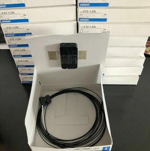 1PC  Fiber Optic Sensor E32L25L   E32-L25L