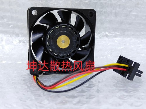 1 PCS Sanyo Fan 9G0624P4S015 DC24V 0.34A 6CM 4 wire cooling fan