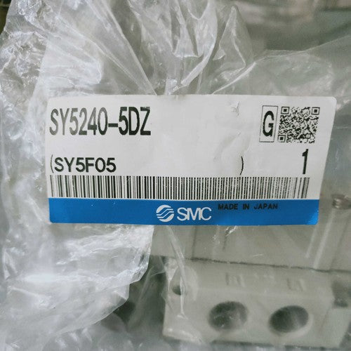 one  SMC solenoid valve SY5240-5DZ SY5240-5DZ Free shipping