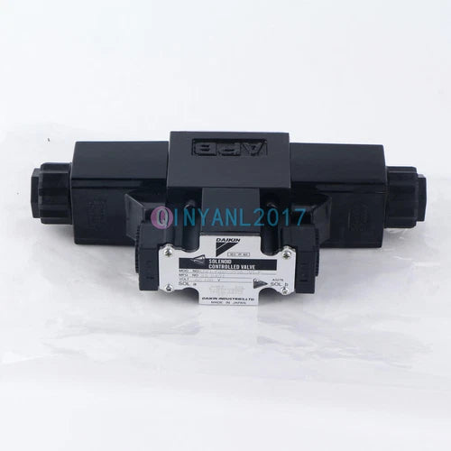 1PCS    KSO-G02-2DA-30-E Solenoid Valve