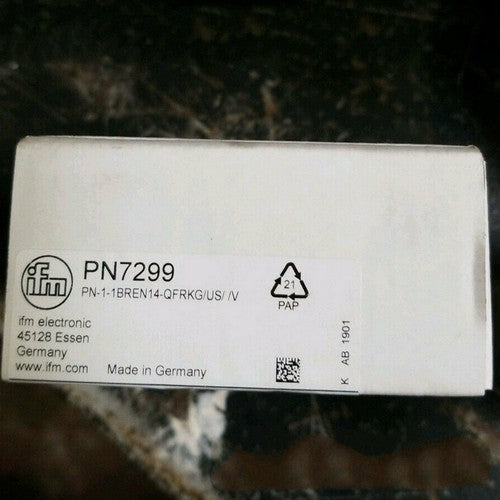 For IFM PN7299  pressure sensor Free Shipping