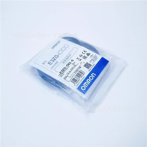 1PC  Omron E3ZG-D82-S 2M Photoelectric Switch Sensor