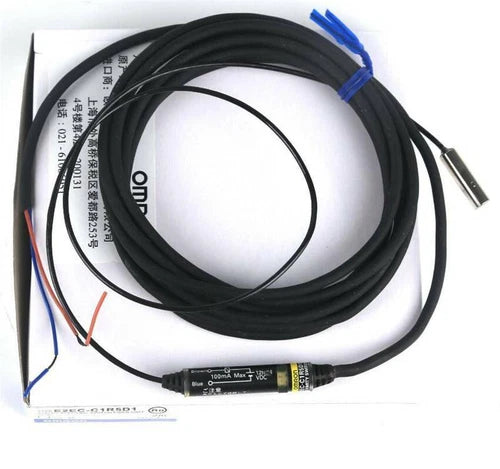 1PC   E2EC-C1R5D1   Proximity Switch