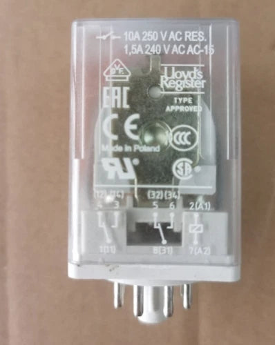 1PC  CR-U110AC2 AC110V   Relay
