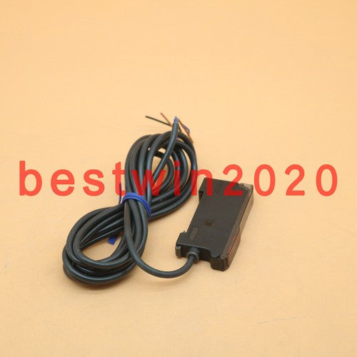 1PC  Omron E3X-DA11-N E3XDA11N 12-24VDC Photoelectric Sensor fast shipping
