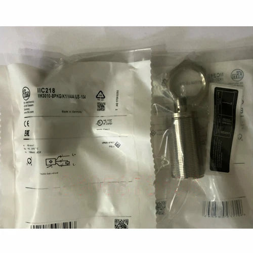 1PC  IFM IIC218 Proximity Switch IIC218 Free Shipping