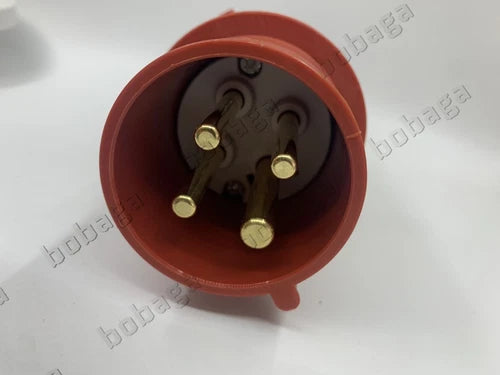 1PCS    TYP:264 32A   INDUSTRIAL PLUG