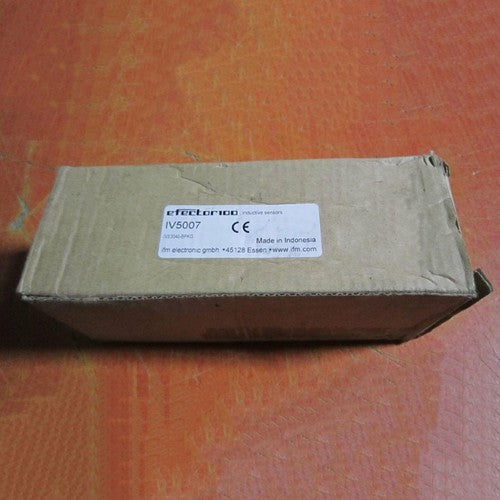 For IFM EFECTOR IV5007  INDUCTIVE PROXIMITY SENSOR Free Shipping