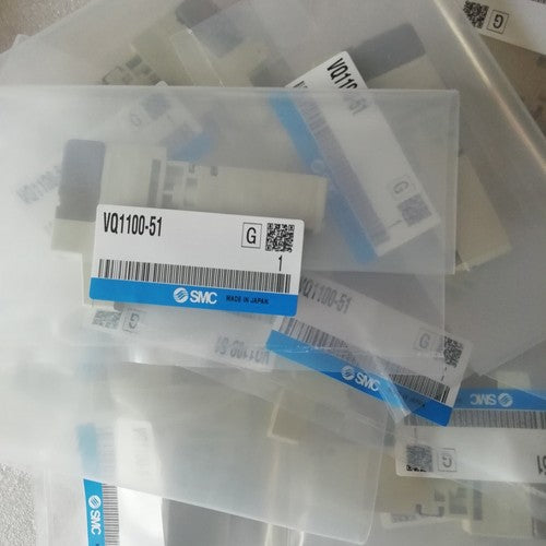 ONE  SMC VQ1100-51 VQ1100-51 solenoid valve Free shipping