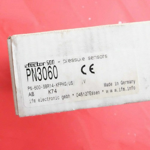 For IFM PN3060  pressure switch sensor Free Shipping